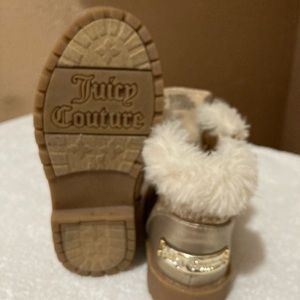 Juicy Couture Toddler sz 8 Lil Huntingtons never worn